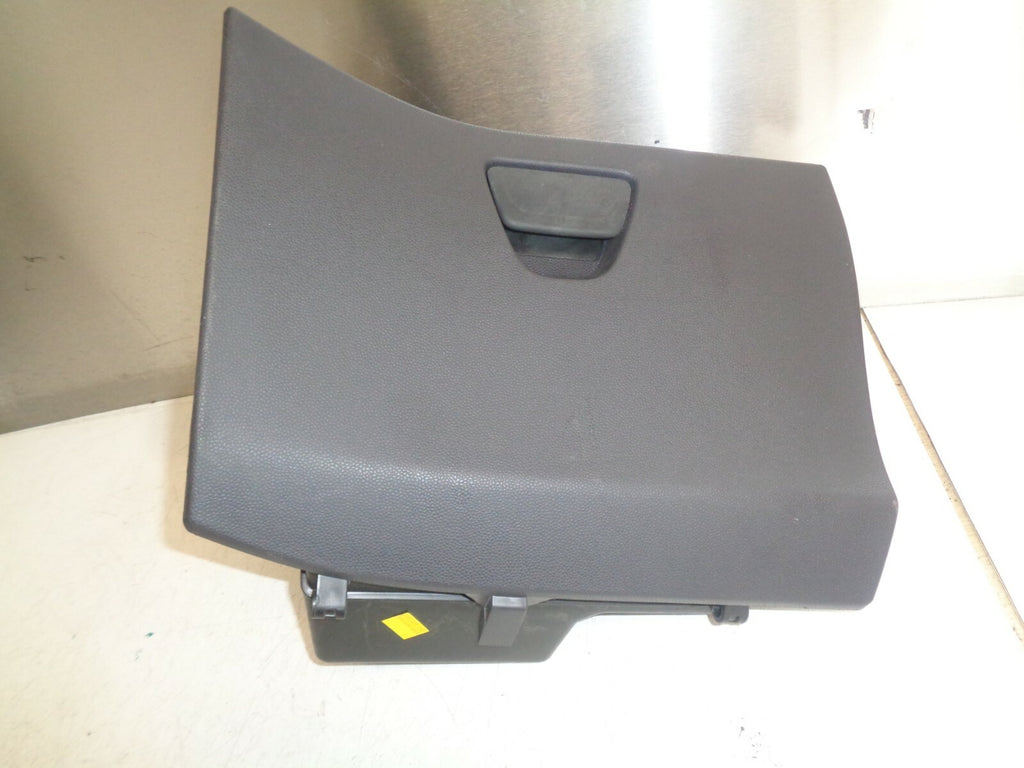 FORD FIESTA 2016 MK7 5 DOOR HATCHBACK GLOVE BOX BA61A06010BD
