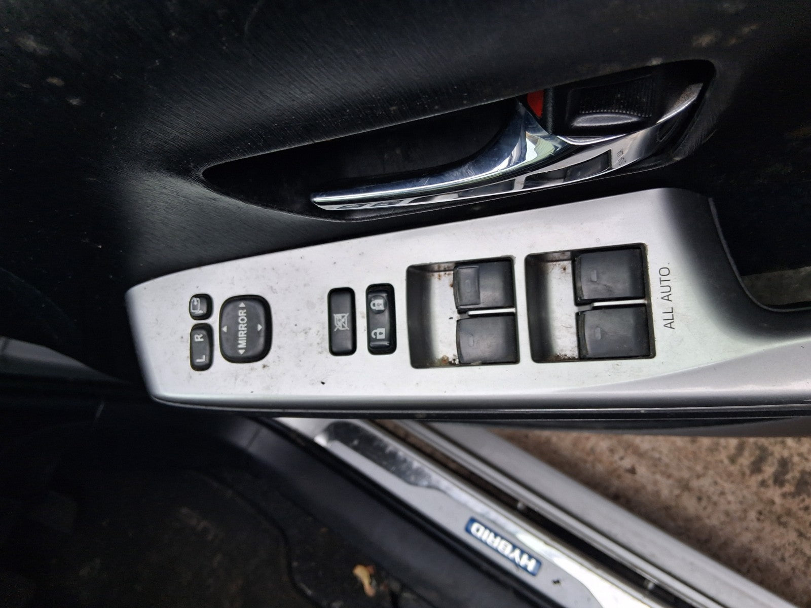 2018 TOYOTA PRIUS V PLUS XW40 OSF DRIVER SIDE FRONT RIGHT WINDOW CONTROL SWITCH
