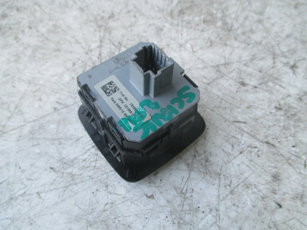 RENAULT SCENIC MK3 2012 ON BOARD COMPUTER CONTROL SWITCH 283950001R