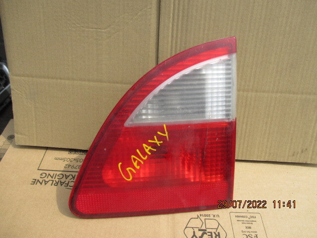FORD GALAXY MK2 2005 OSR DRIVER SIDE REAR INNER TAIL LIGHT 7M3945257A