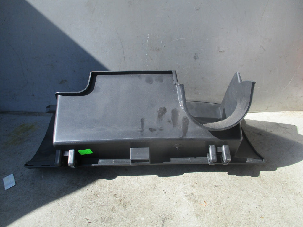 2019 PEUGEOT 108 NSF PASSENGER FRONT GLOVE BOX STORAGE COMPARTMENT 555500H020