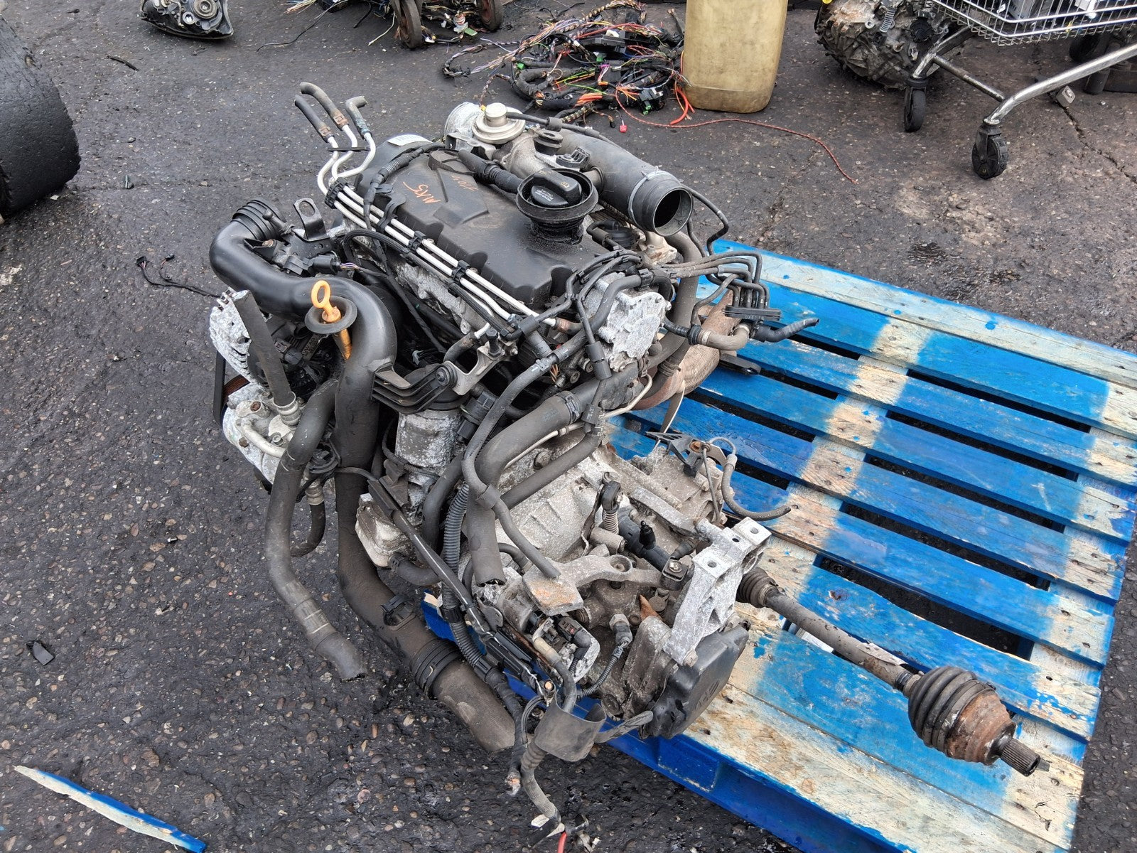2007 VW VOLKSWAGEN GOLF MK5 1.9 TDI DIESEL COMPLETE ENGINE BXE
