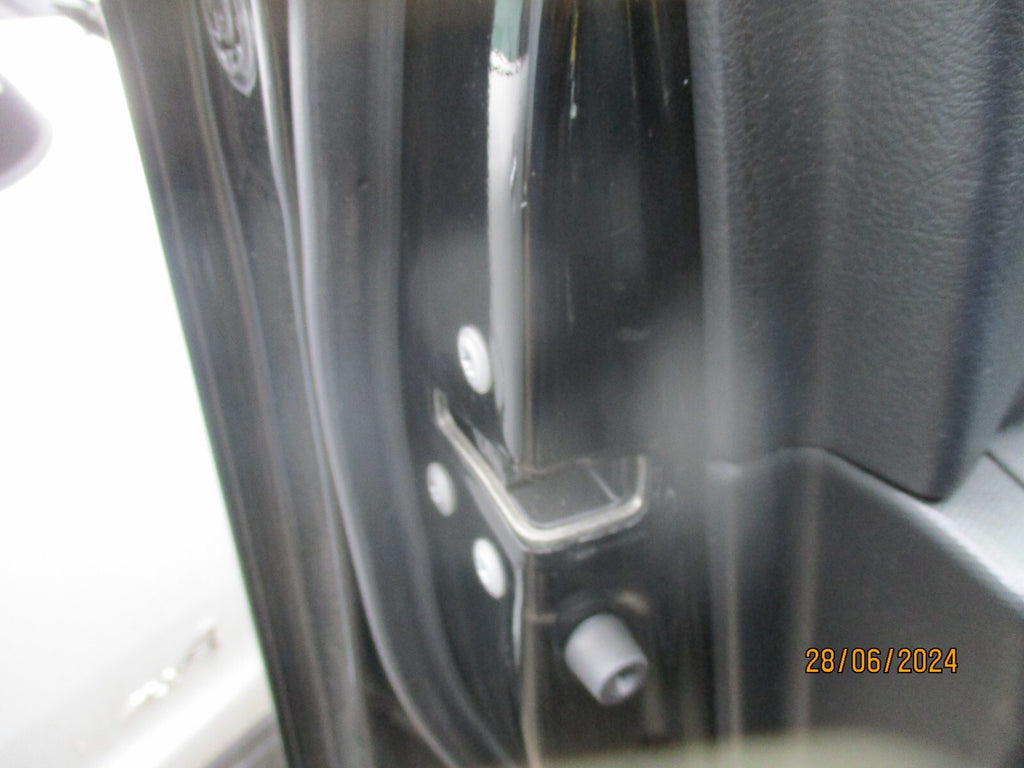 TOYOTA ESTIMA MK3 2013 NSF PASSENGER SIDE FRONT DOOR LOCK MECHANISM
