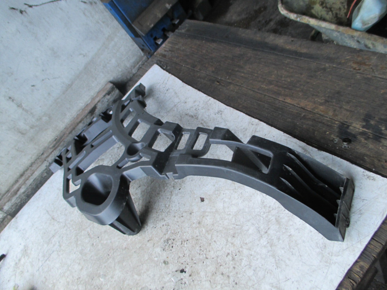 CITROEN C5 AIRCROSS 2019 OSR DRIVER SIDE REAR BUMPER SUPPORT BRACKET 9817642980