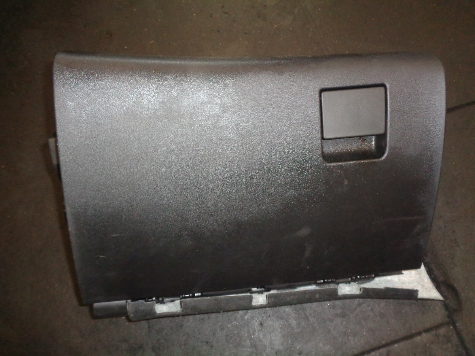 VAUXHALL INSIGNIA A INTERIOR STORAGE COMPARTMENT GLOVE BOX 13273294