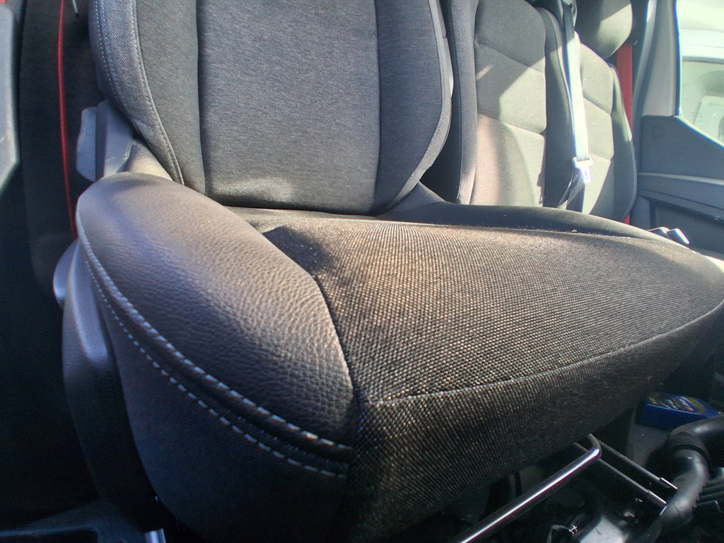 2025 RENAULT MASTER MK4 OSF DRIVER SIDE FRONT COMPLETE SEAT ARMREST FABRIC