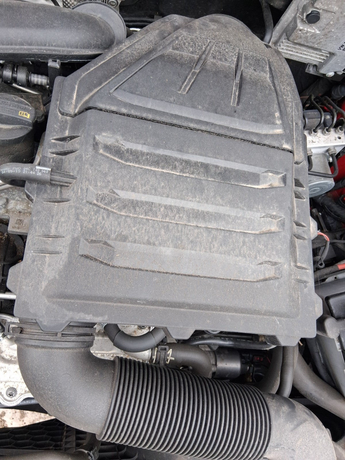 2019 SKODA FABIA MK3 NJ 1.0 PETROL AIR FILTER BOX HOUSING BOX