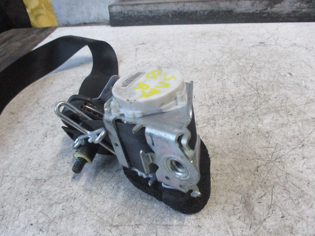FORD S-MAX 2010 OSR DRIVER SIDE REAR MIDDLE ROW SEAT BELT 9611B68A