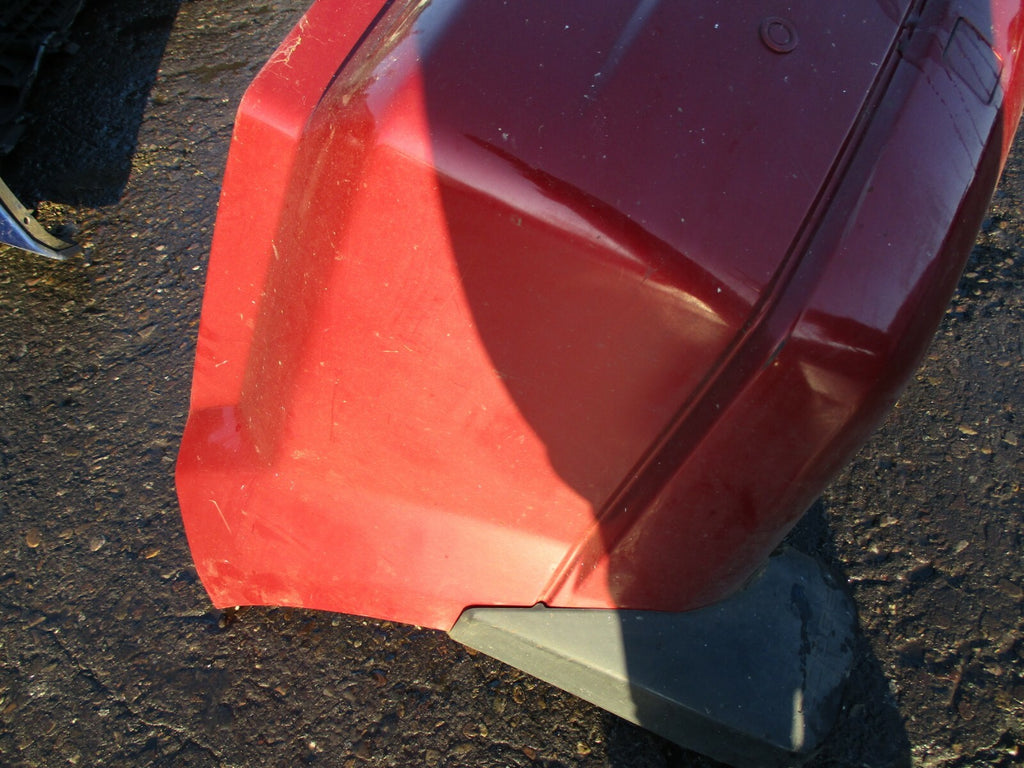 DODGE CALIBER 2008 COMPLETE REAR BACK PLASTIC BUMPER WITH MUD GUARD FLAP IN RED