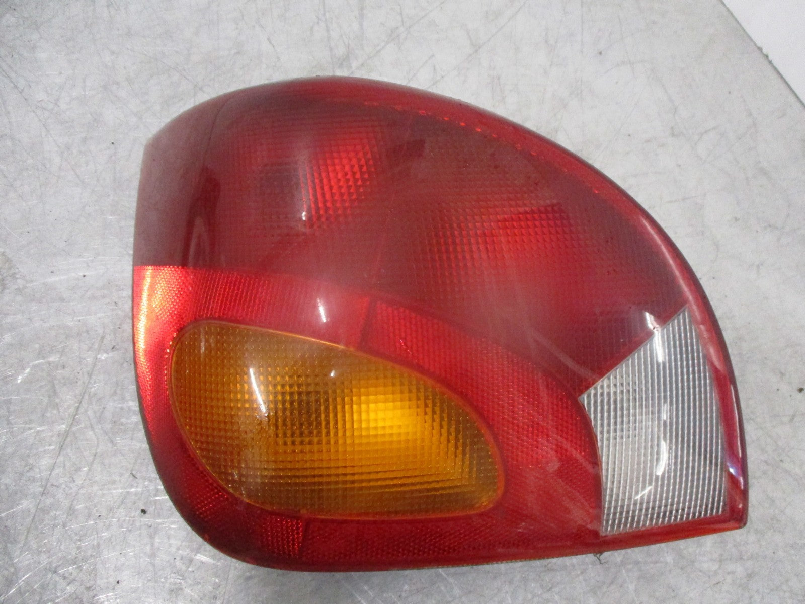 2001 FORD FIESTA MK5 NSR PASSENGER SIDE REAR LIGHT TAIL LIGHT 96F613N004BB