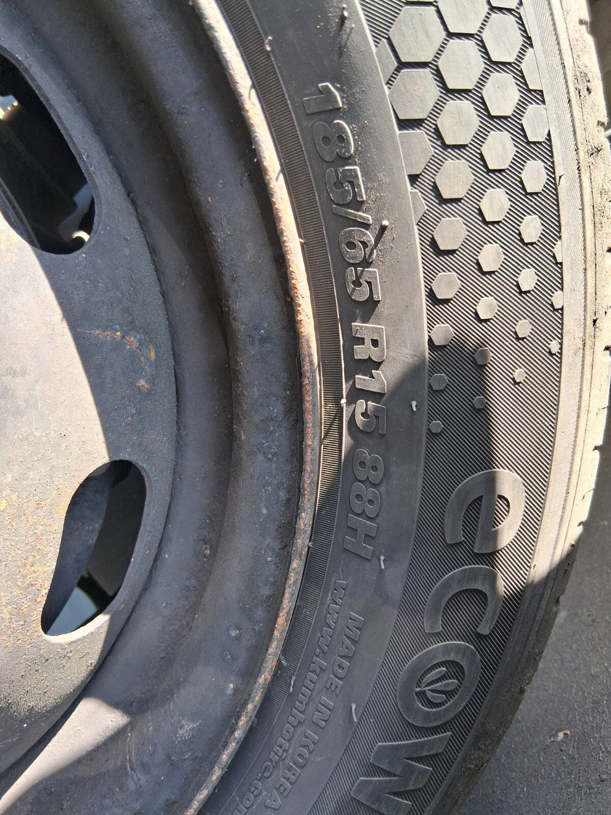 2009 PEUGEOT 207 15 INCH STEEL WHEEL WITH TYRE 185/65R15
