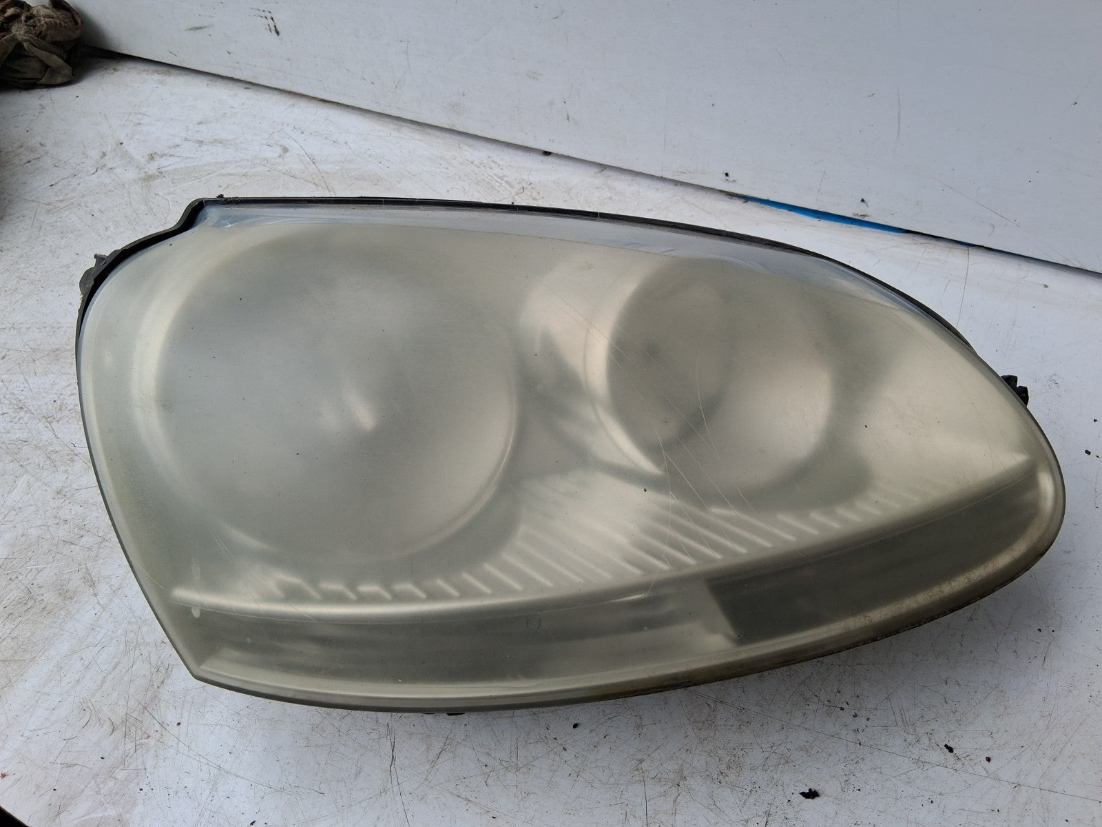 2007 VW VOLKSWAGEN GOLF MK5 OSF DRIVER SIDE FRONT RIGHT HEADLIGHT 1K6941006Q