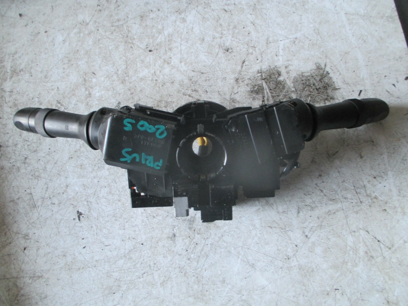 TOYOTA PRIUS 2005 XW20 WIPER INDICATOR STALK SWITCHES
