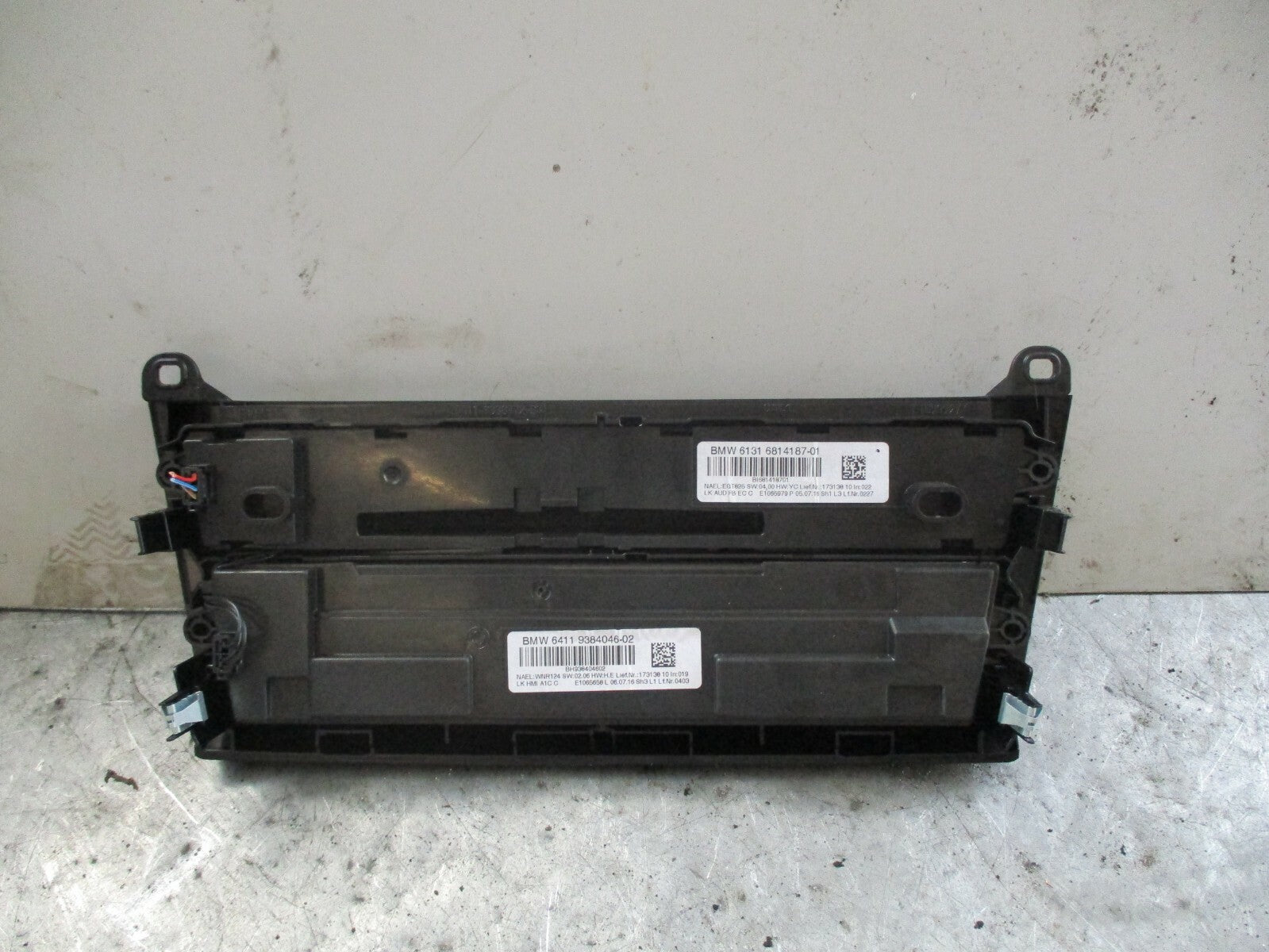 BMW 1 SERIES F20 F21 AUDIO STEREO HEATER CONTROL PANEL 6814187 9384046