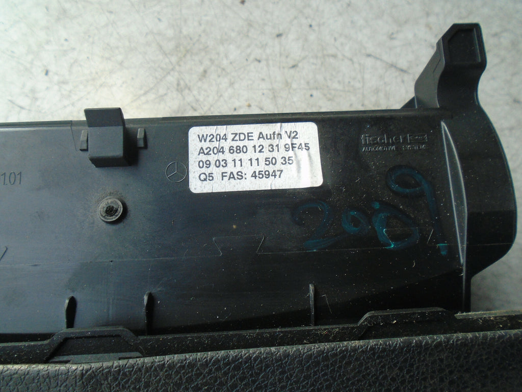 MERCEDES BENZ C CLASS W204 2009 DISPLAY SCREEN & COVER A2046801231