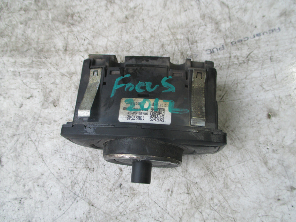 FORD FEISTA 2016 1.6 PETROL HEADLIGHT CONTROL SWITCH BM5T13A024AD