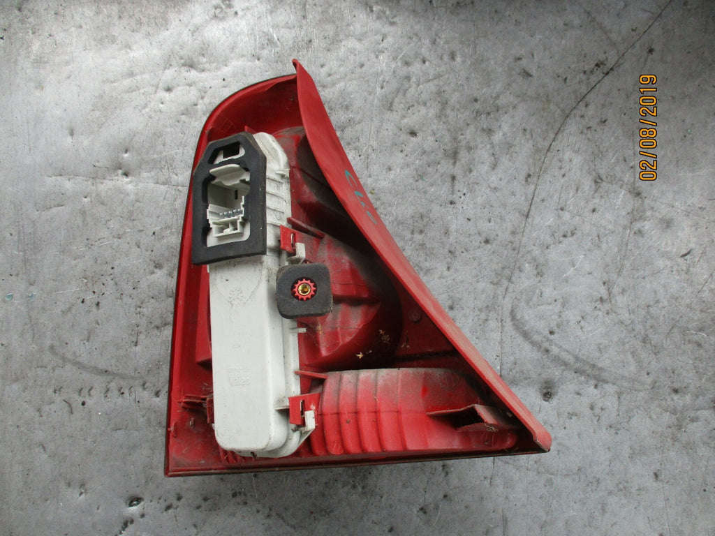 RENAULT CLIO MK2 OSR DRIVER SIDE REAR LIGHT TAIL LIGHT