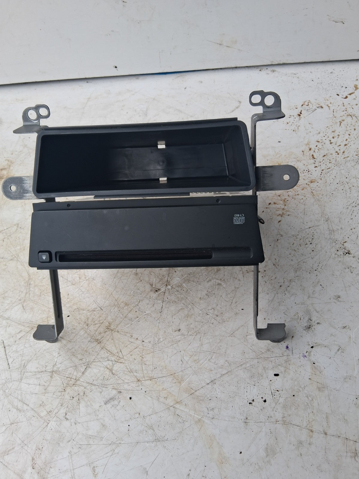 2005 NISSAN ALMERA CD PLAYER HEAD UNIT 28185BN810