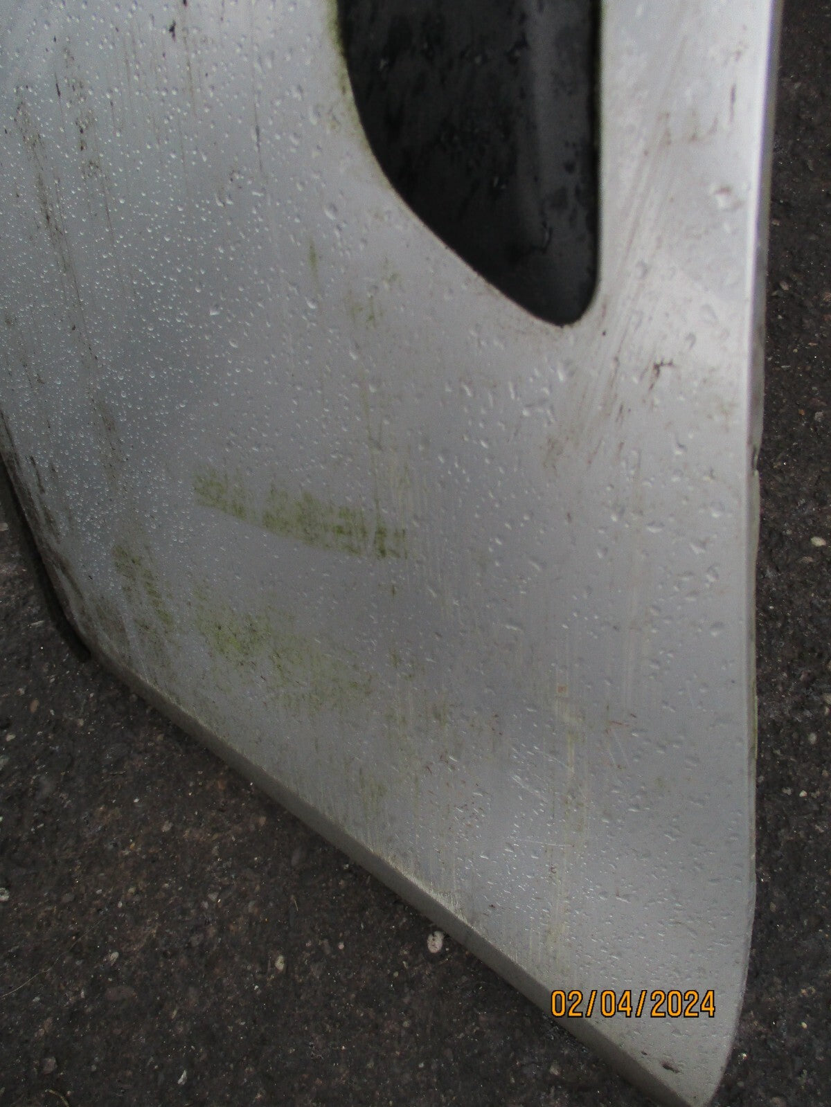 2006 VW VOLKSWAGEN GOLF MK5 FRONT BUMPER SILVER