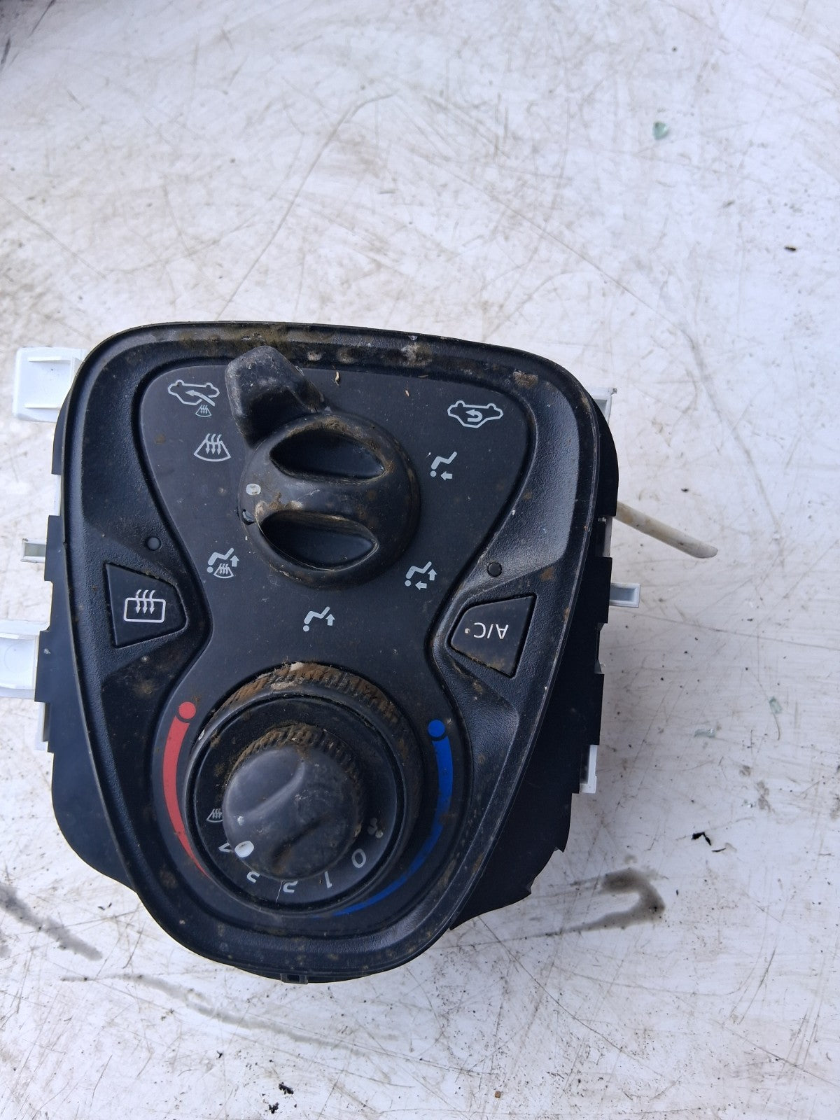 2016 PEUGEOT 108 MK2 AC HEATER CLIMATE CONTROL SWITCH PANEL 55900YV030