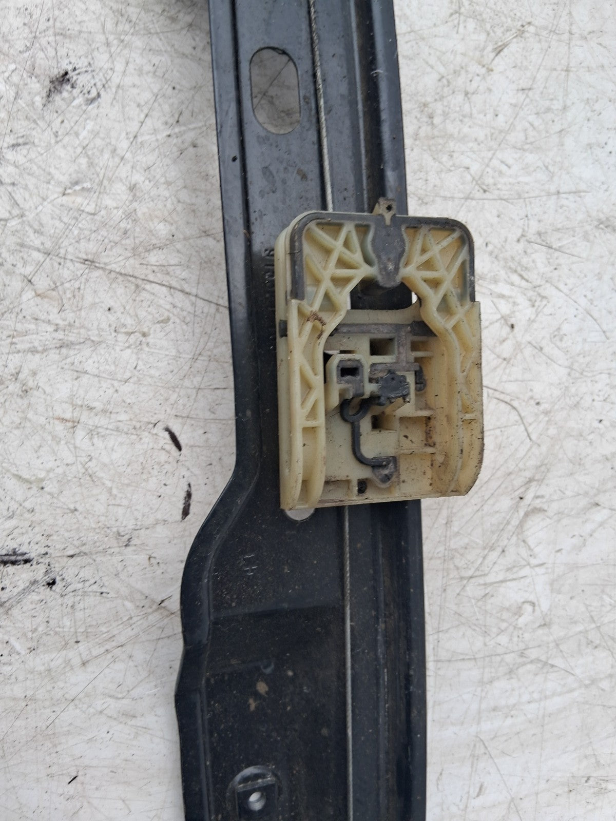 2018 VAUXHALL ZAFIRA C NSF PASSENGER SIDE LEFT WINDOW MOTOR REGULATOR 20951581