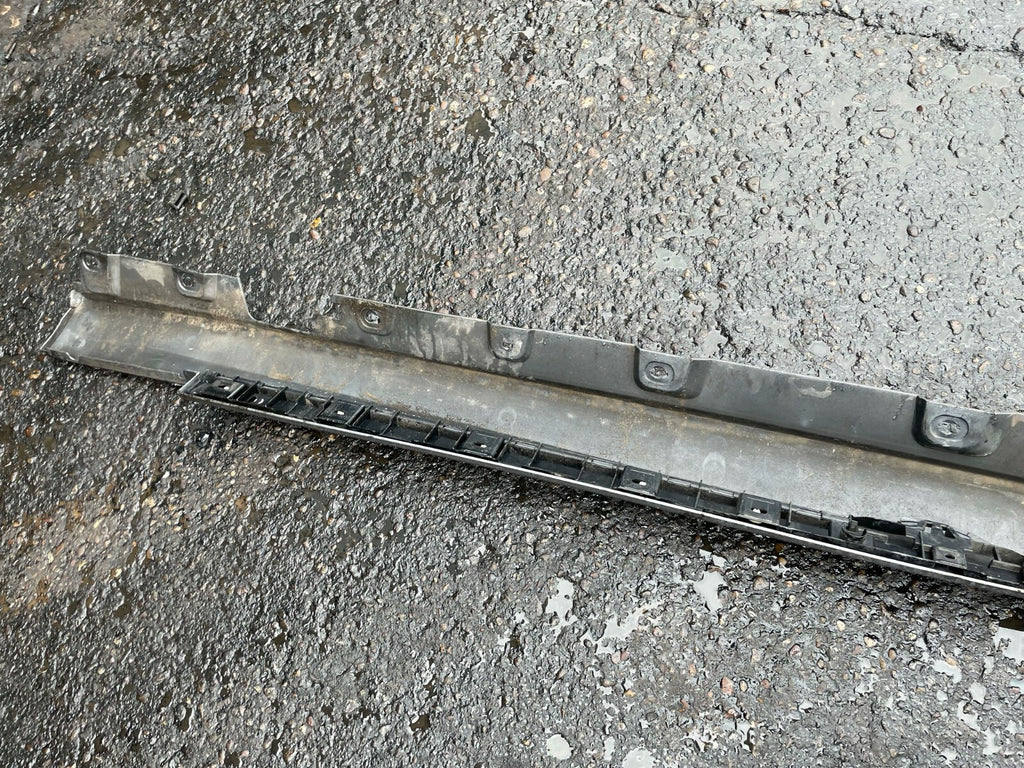 BMW 5 SERIES GT F07 2016 NS PASSENGER SIDE SIDE SKIRT GREY TRIM PANEL