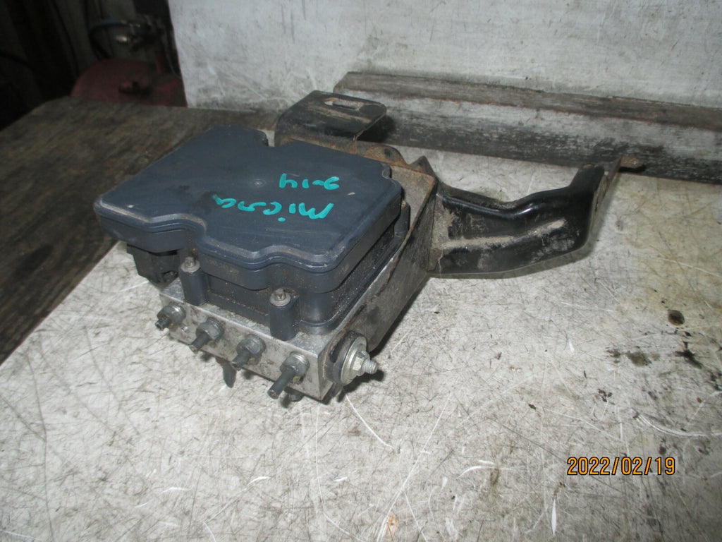 NISSAN MICRA K13 2014 1.2 PETROL ABS PUMP & CONTROL MODULE 476603HN5