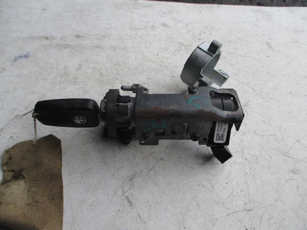 VAUXHALL ASTRA J MK6 2012 IGNITION SWITCH BARREL WITH 1 X KEY FOB 20939745