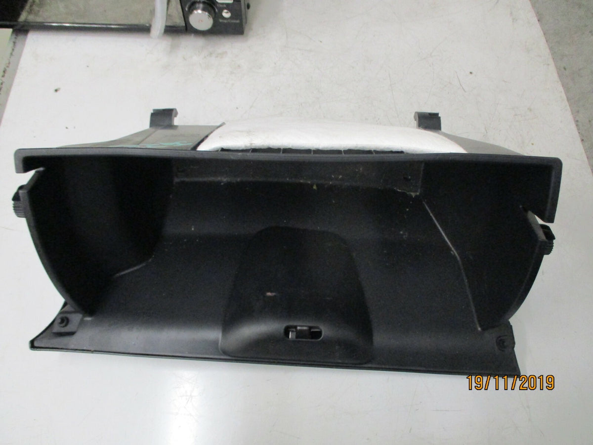HONDA JAZZ MK4 2018 INTERIOR STORAGE GLOVEBOX GLOVE BOX COMPARTMENT 77500T5A00