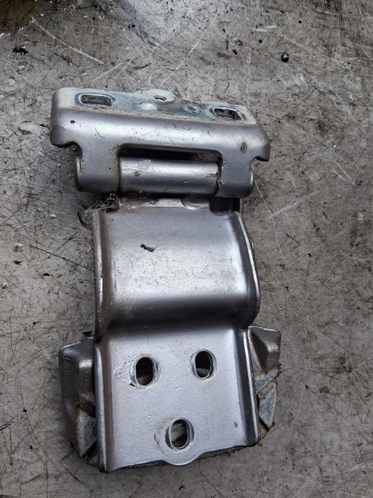 2021 PEUGEOT BOXER MK3 OSR DRIVER SIDE REAR RIGHT DOOR PAIR OF HINGES A048903