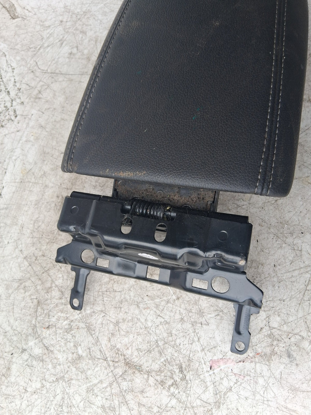 2016 FORD C MAX MK2 CENTRE CONSOLE LEATHER ARMREST