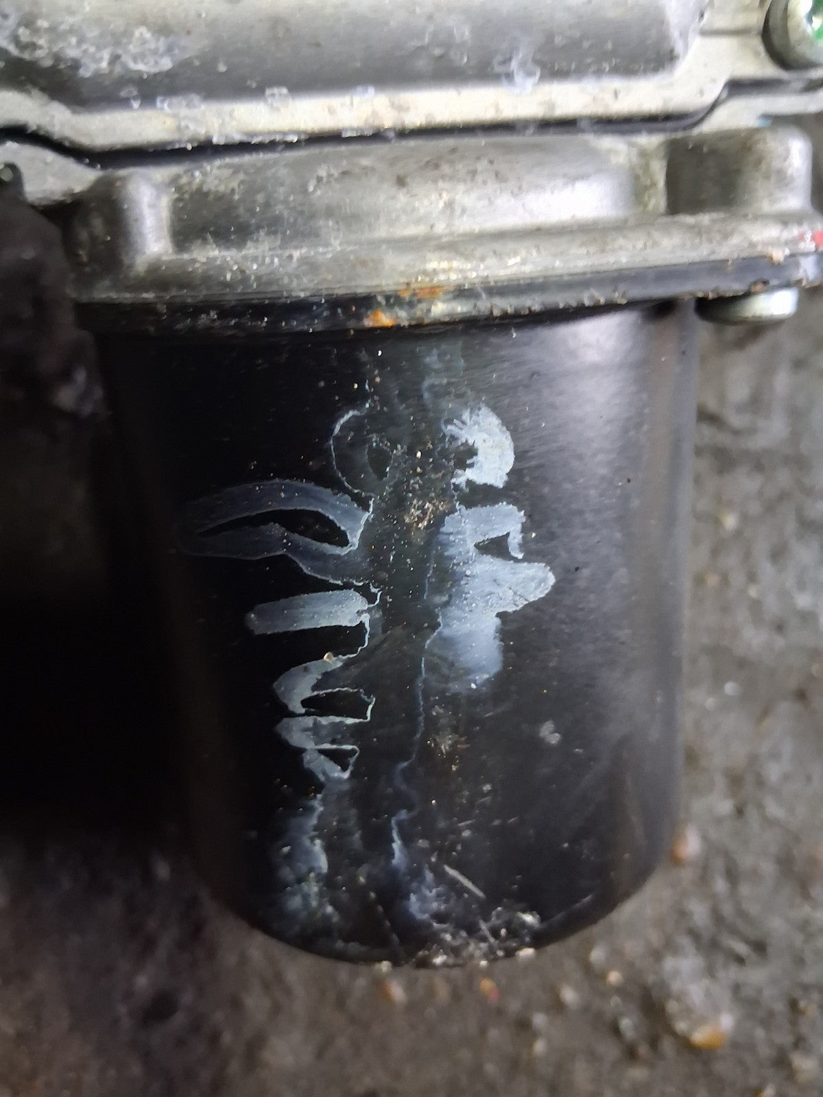 2019 CITROEN C4 CACTUS 1.5 DIESEL FRONT WINDSCREEN WIPER MOTOR LINKAGE 53630347