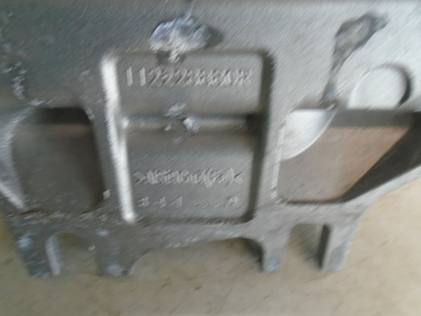RENAULT CLIO MK4 GEARBOX MOUNTING HOLDER 11228880R