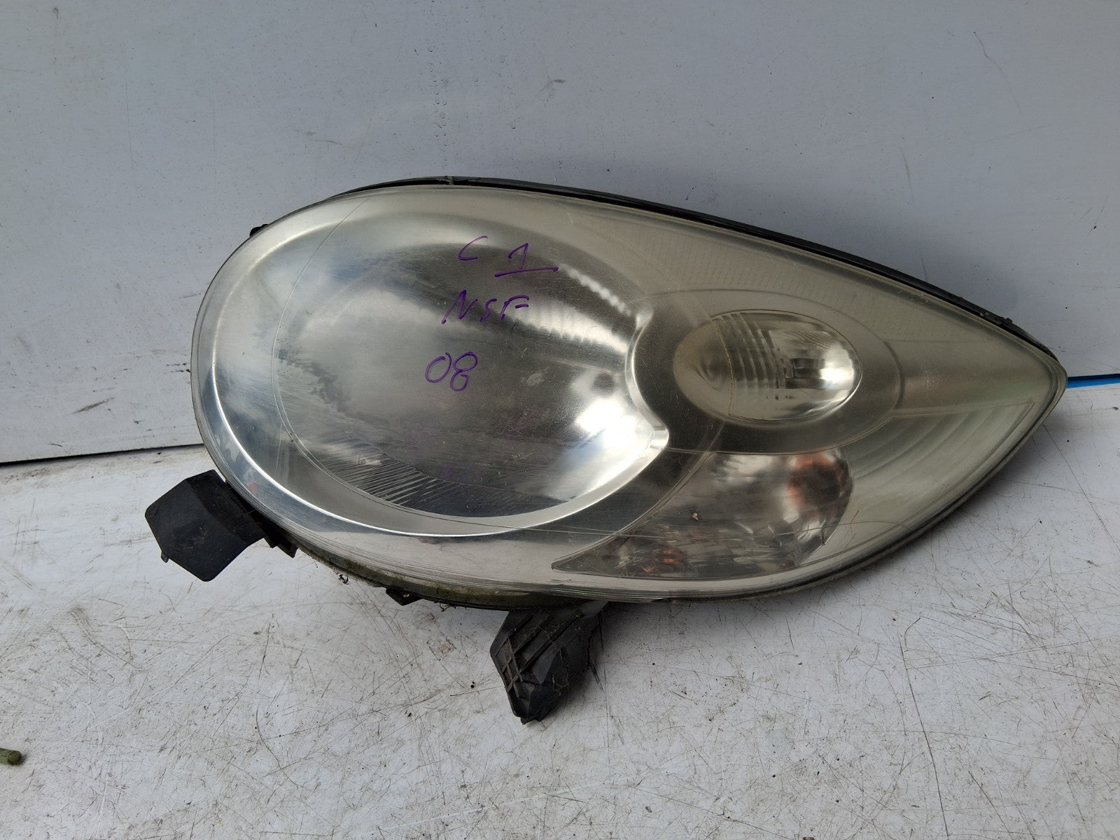 2008 CITROEN C1 MK1 NSF PASSENGER SIDE FRONT HEADLIGHT HEADLAMP 811500H060