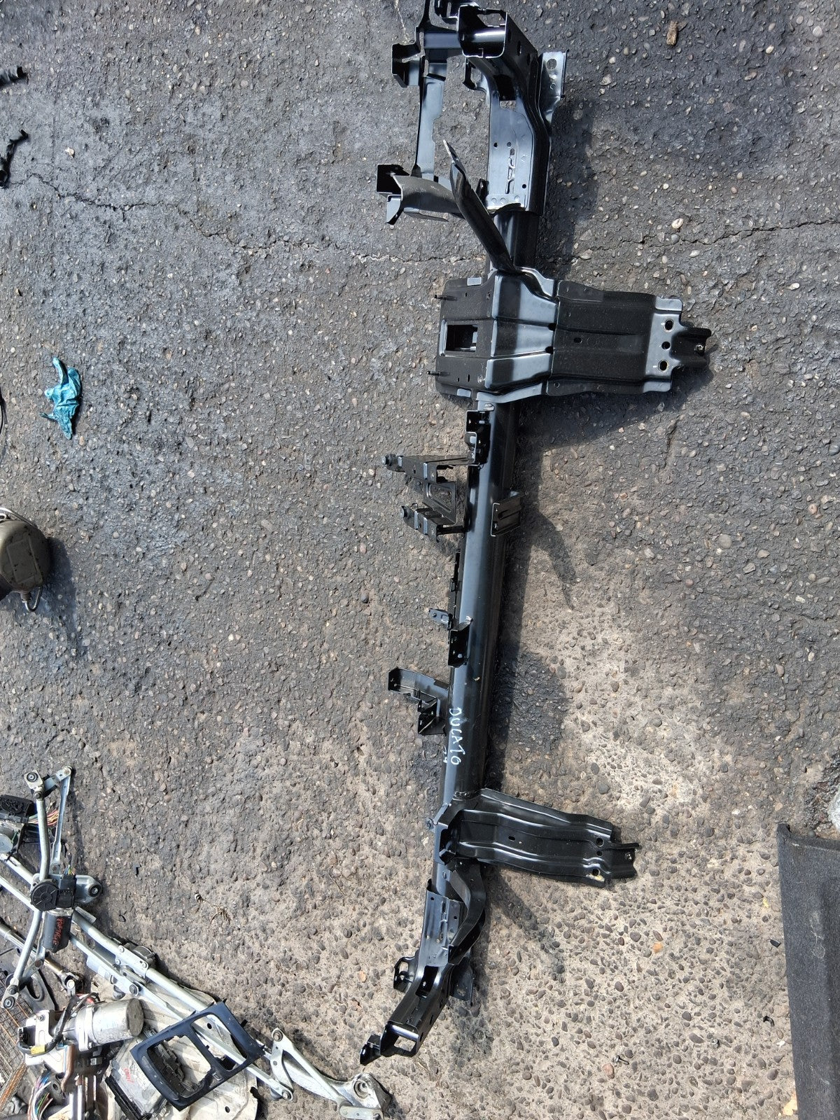 2024 FIAT DUCATO MK3 FRONT DASHBOARD UNDER METAL HOLDER BLACK