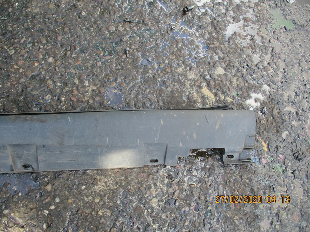 FORD B MAX 2017 NS PASSENGER SIDE SKIRT PLASTIC TRIM SILL COVER
