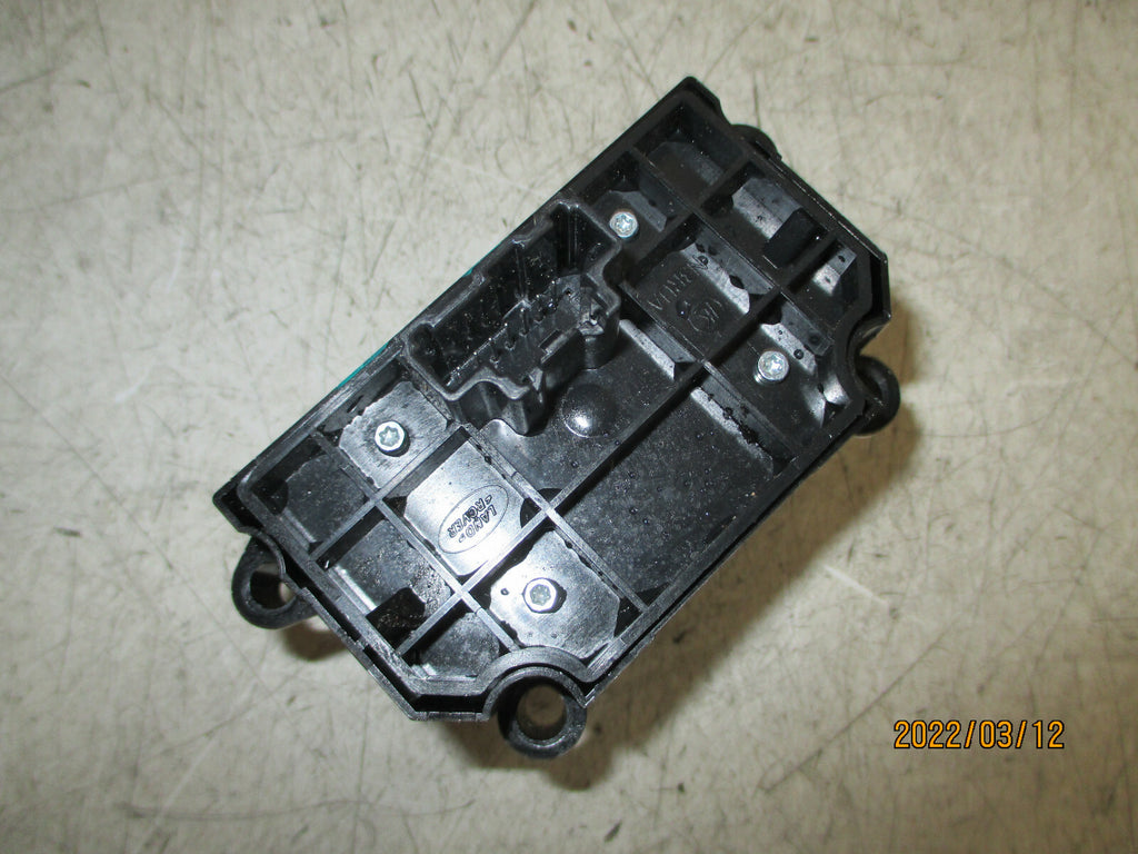 2019 JAGUAR XE ELECTRONIC PARKING BRAKE SWITCH BUTTON K8D22B623AA