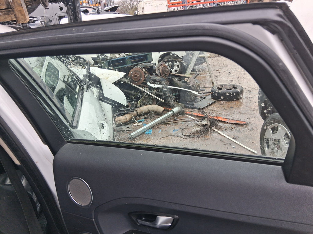 2015 RANGE ROVER EVOQUE L538 OSR DRIVER SIDE REAR RIGHT WINDOW GLASS