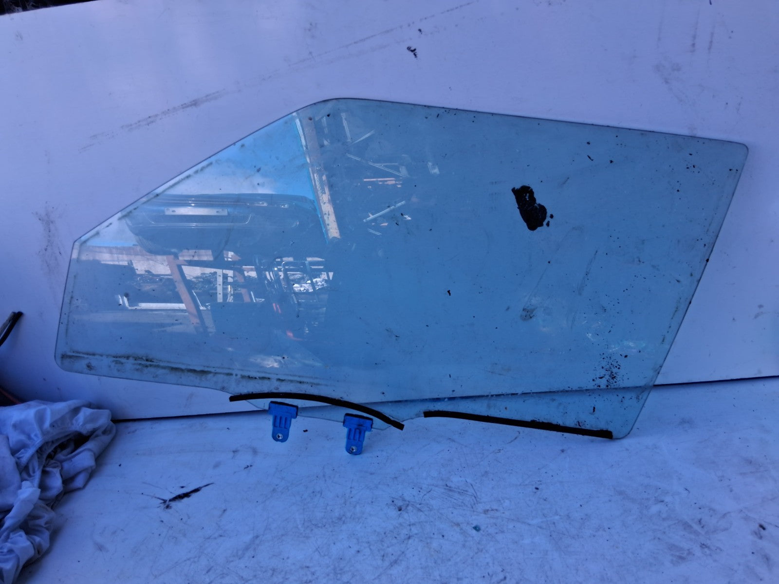 2018 SUZUKI IGNIS NSF PASSENGER SIDE FRONT LEFT WINDOW GLASS