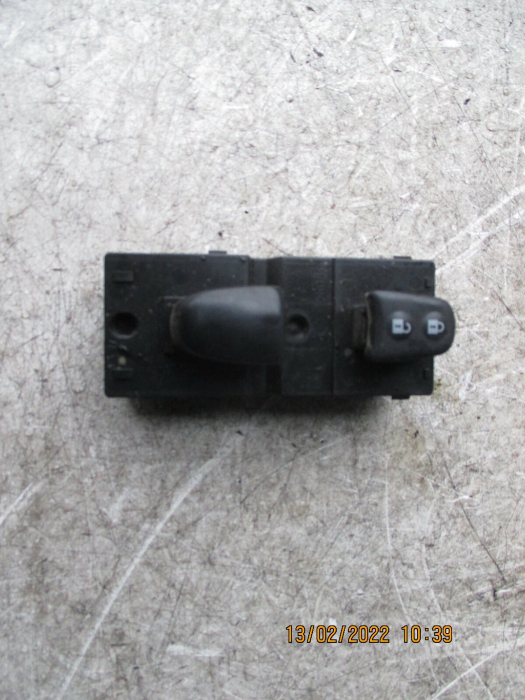 NISSAN JUKE 2015 MK1 NSF FRONT PASSENGER SIDE WINDOW SWITCH 254111KA5A