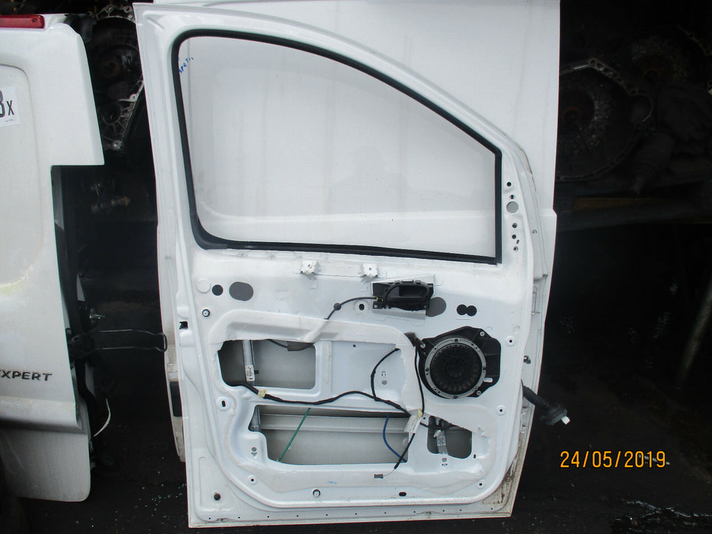 PEUGEOT EXPERT MK2 NS PASSENGER SIDE DOOR BARE