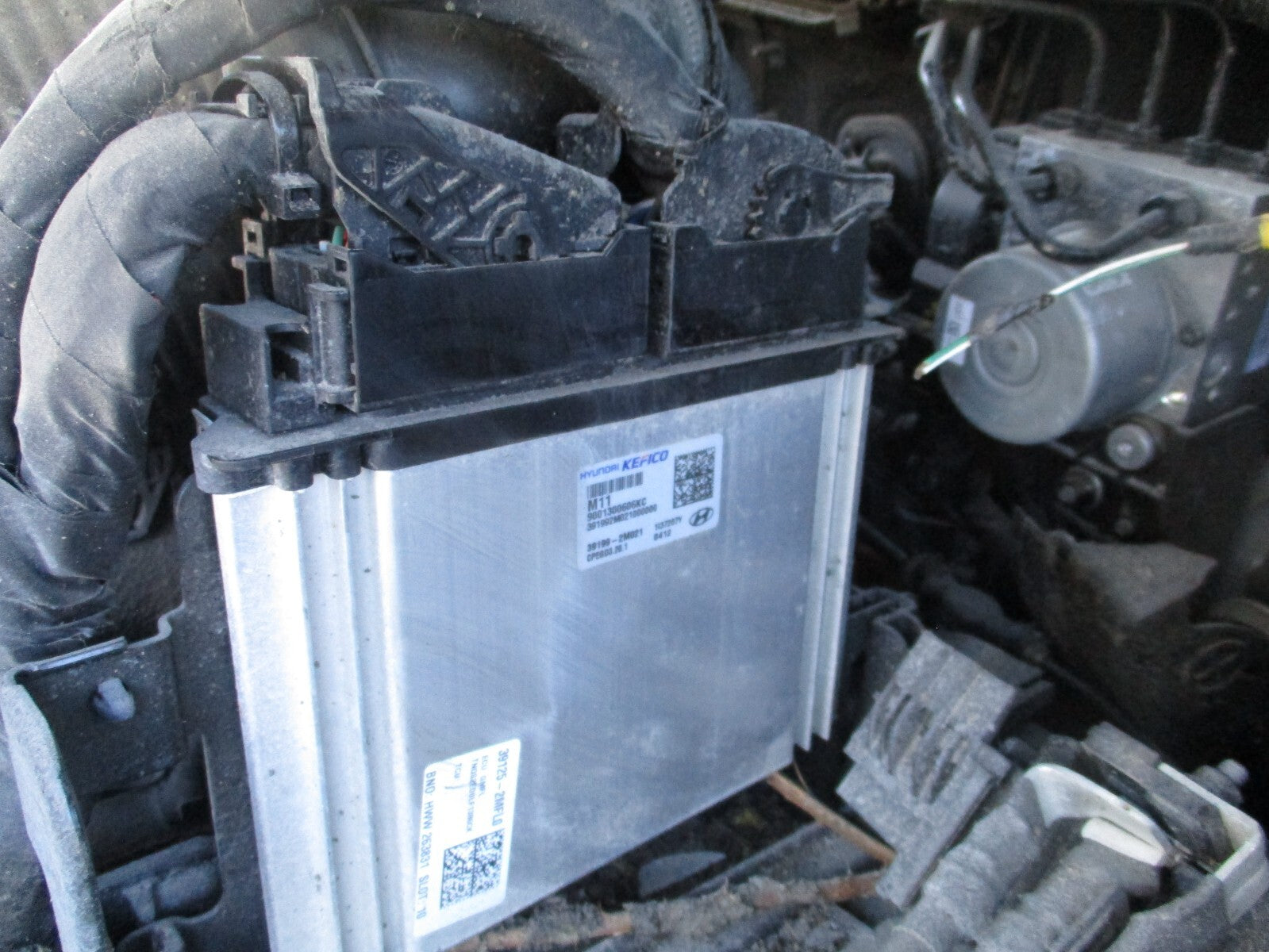 2023 KIA SPORTAGE MK5 1.6 PETROL ECU ENGINE CONTROL MODULE UNIT 391992M021