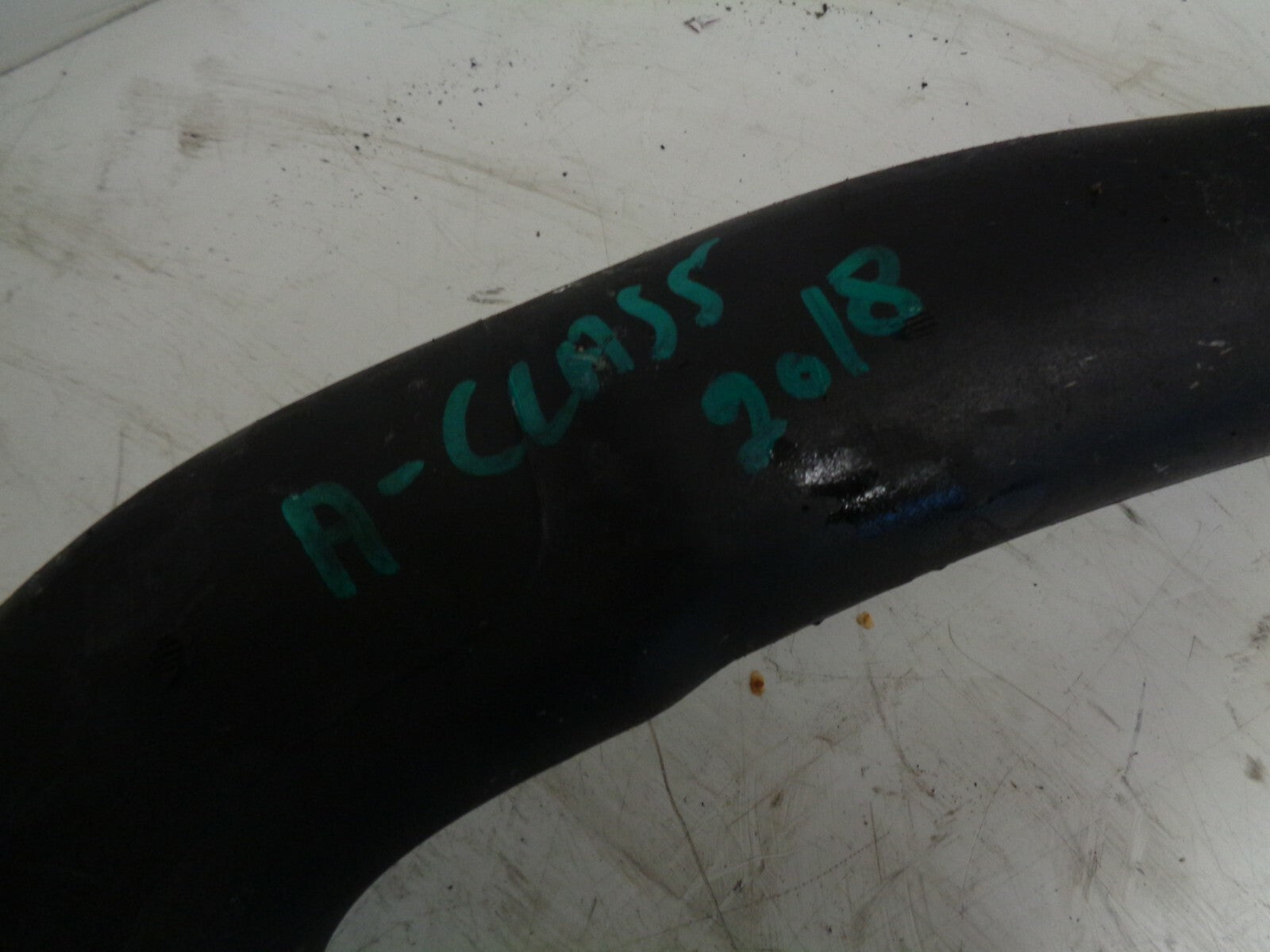 MERCEDES A CLASS A180 2017 W176 DIESEL AIR INTAKE PIPE HOSE A6510901737