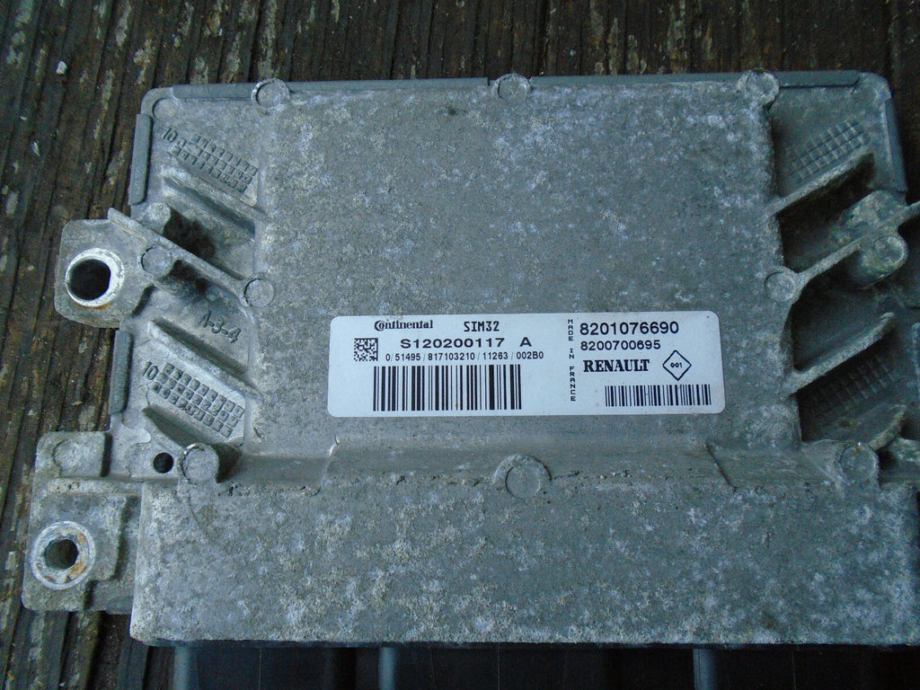 RENAULT TWINGO MK2 1.2 PETROL ECU ENGINE CONTROL MODULE UNIT 8201076690