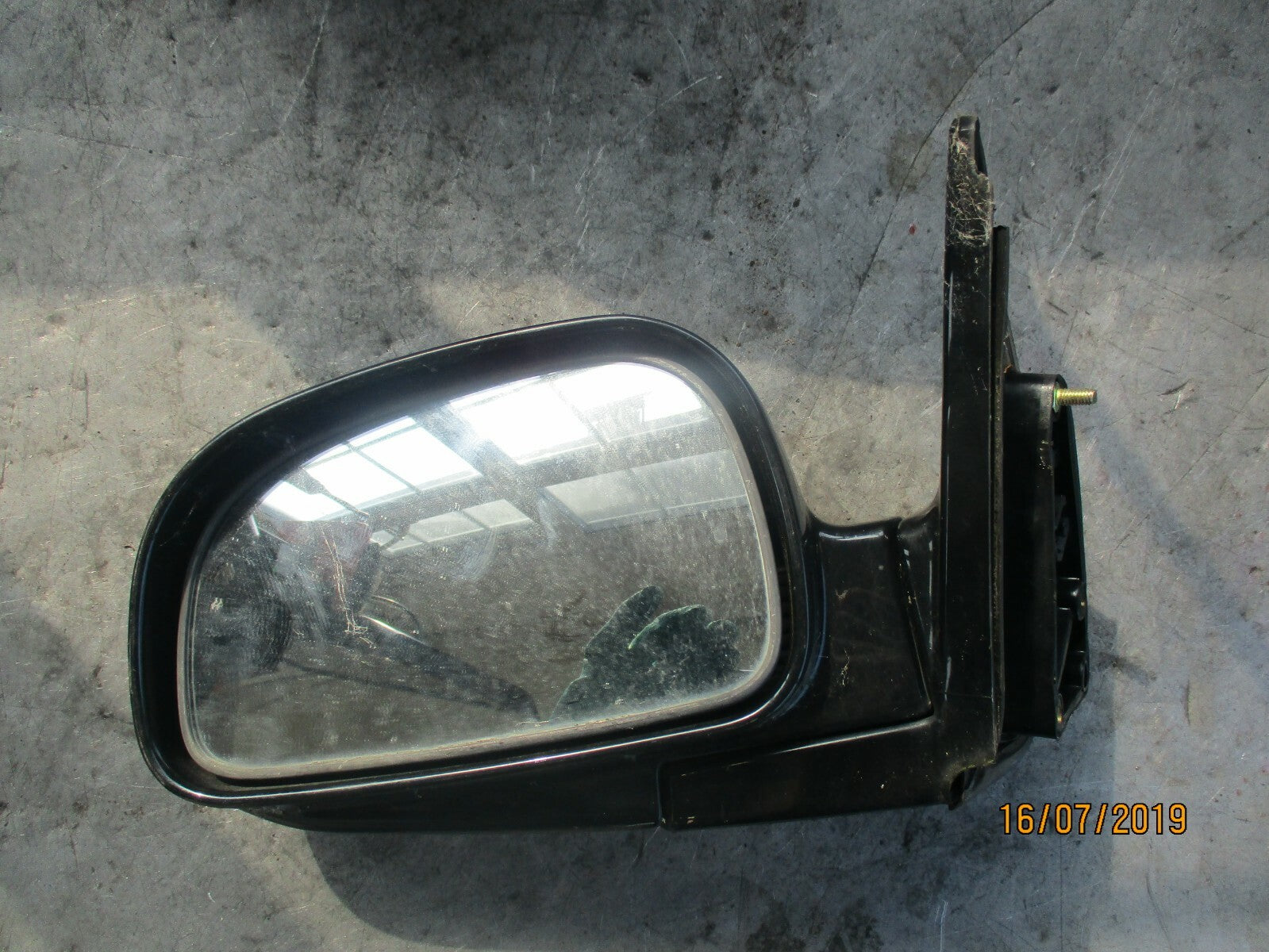 HYUNDAI SANTA FE MK1 NS PASSENGER SIDE ELECTRIC WING MIRROR BLACK