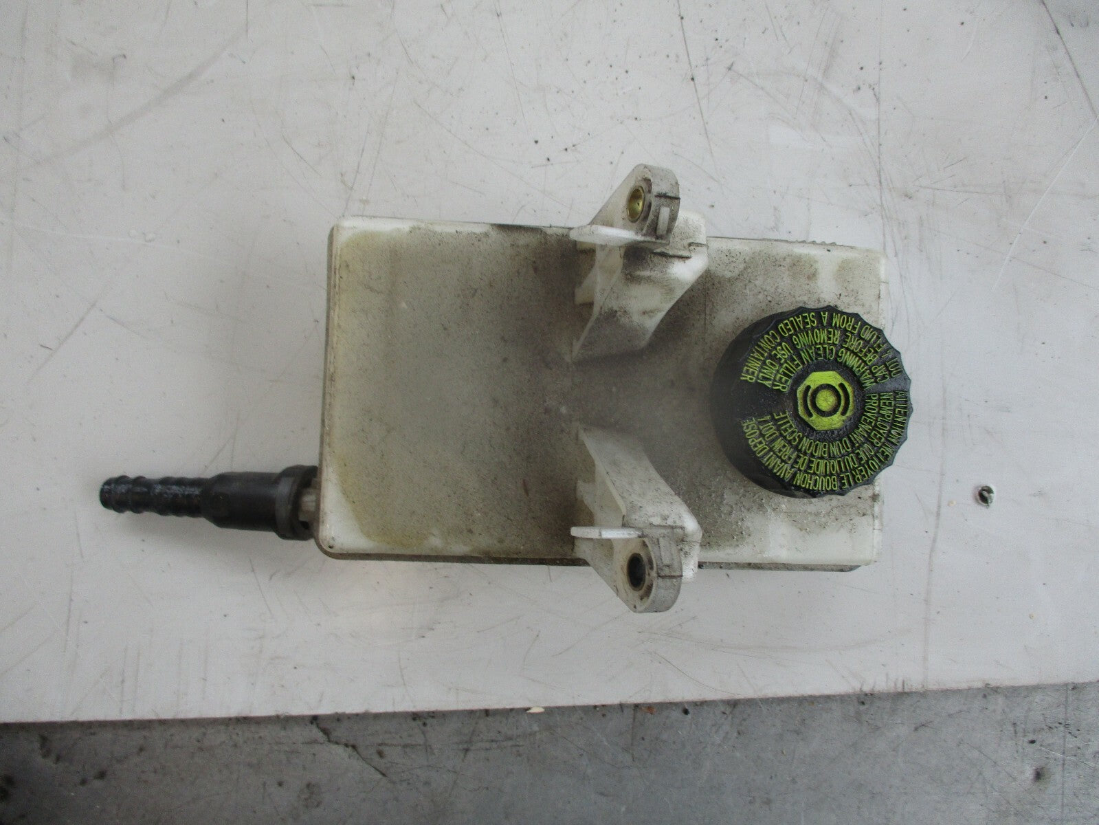 PEUGEOT 3008 MK1 BRAKE MASTER CYLINDER BOTTLE RESERVOIR 9680907780