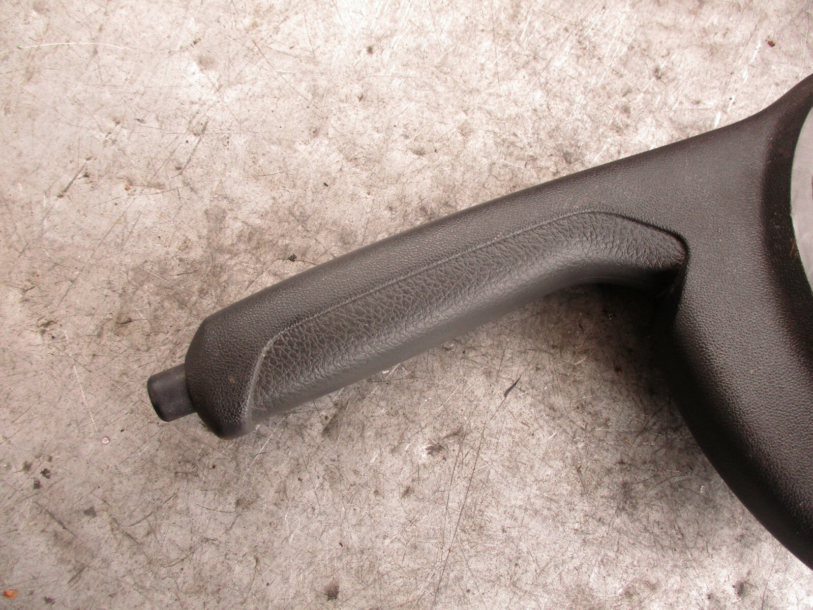 PEUGEOT 108 HANDBRAKE LEVER
