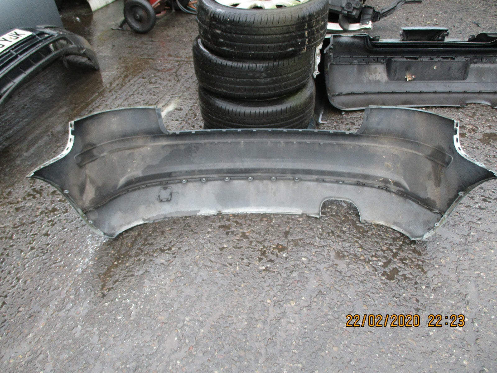 AUDI A3 MK2 8P 2004 PRE FACELIFT REAR COMPLETE BUMPER LIGHT BLUE