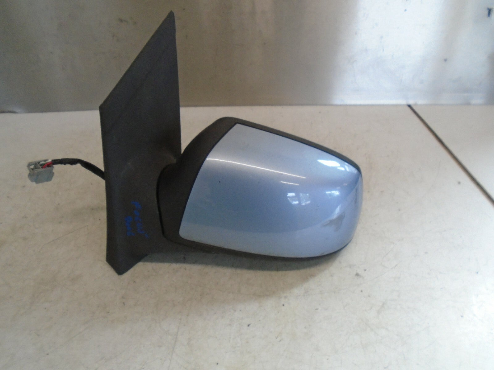 FORD FOCUS 2006 MK2 DRIVER SIDE WING DOOR MIRROR