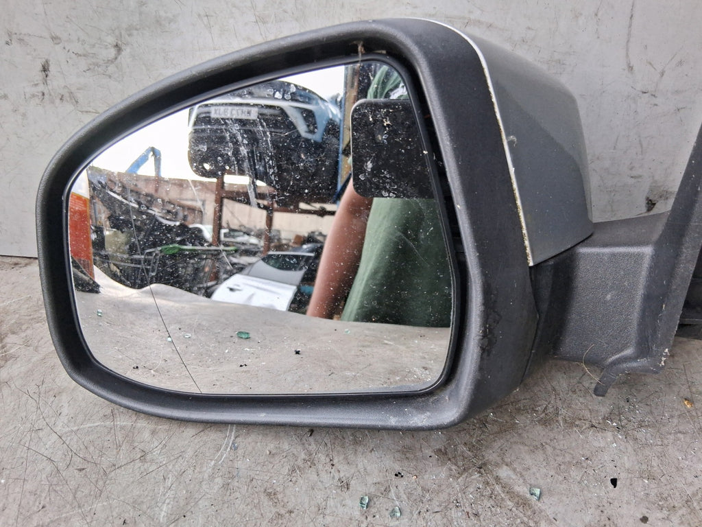 FORD FOCUS MK2 2008 NSF PASSENGER SIDE FRONT LEFT ELECTRIC WING MIRROR 9024440